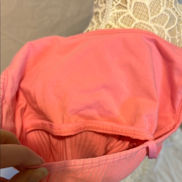 Old Navy Pink Ribbed Crop Tank Top - Picture 5 of 5